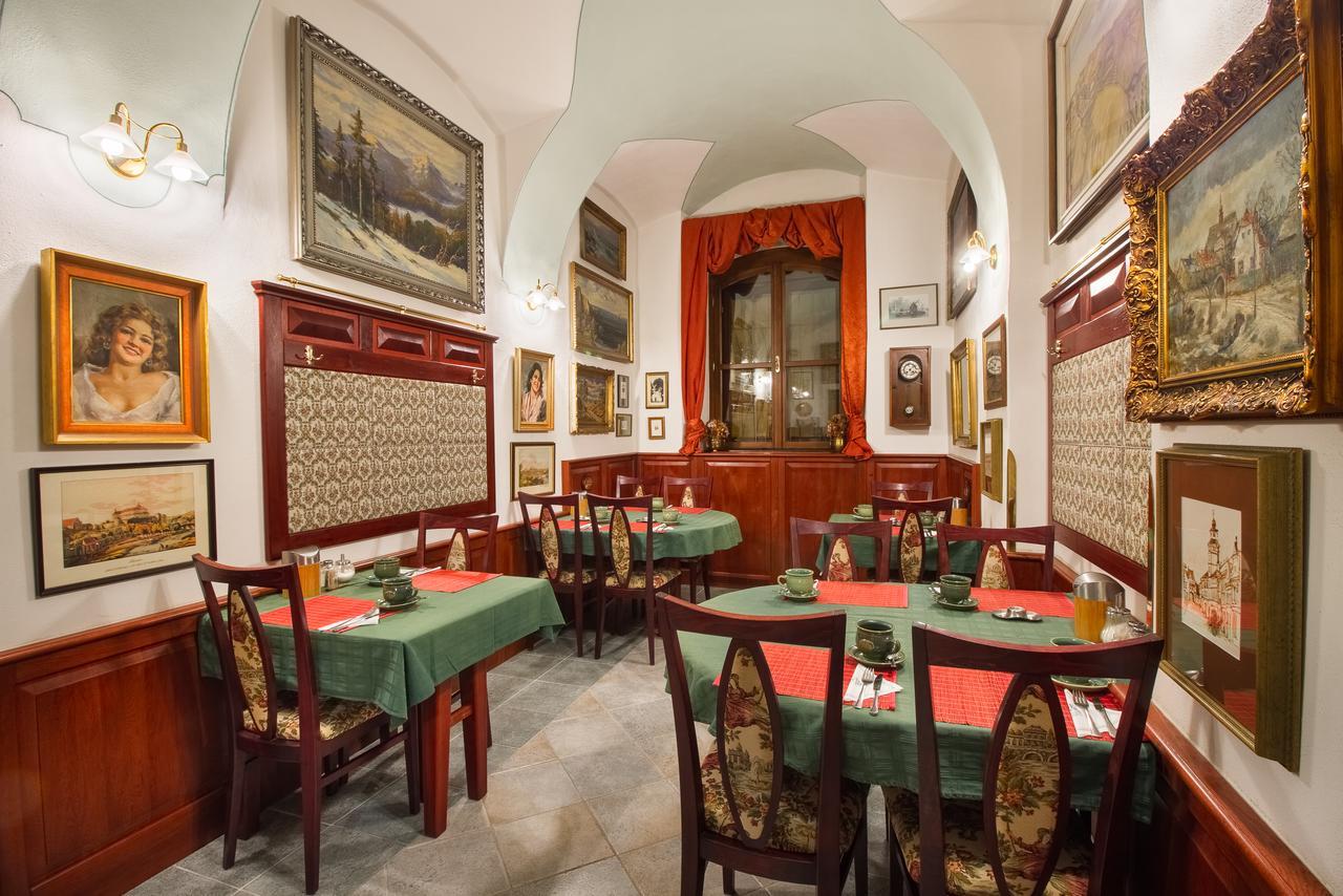 Penzion A Restaurace U Misku Třeboň Εξωτερικό φωτογραφία